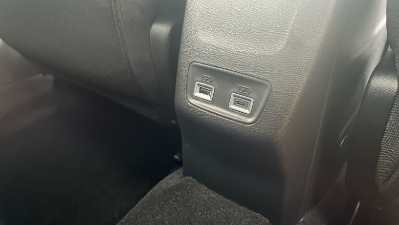 Peugeot 208 1.2 PureTech 100 Allure 5dr Petrol Hatchback